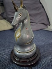 Lampe licorne Lampe en étain