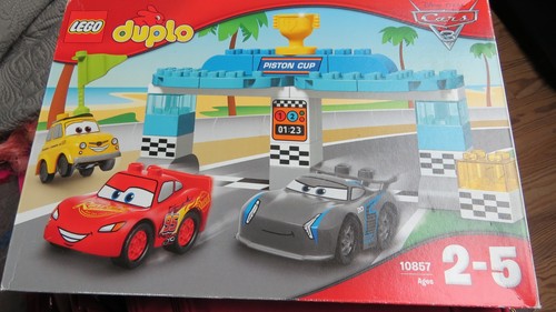 Lego duplo piston cup course - lego,