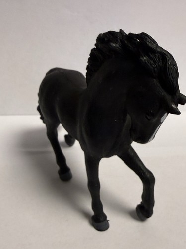 Schleich figurine cheval noir - figurine,