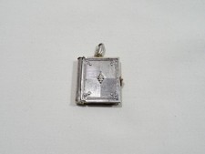 ANCIEN PENDENTIF PETIT LIVRE