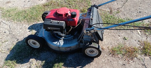Honda hr214 lawn - px, mower