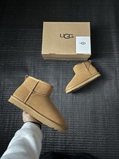 UGG Ultra Mini Classic Beige