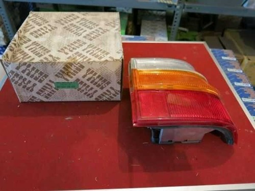 Renault right tailight - renault,
