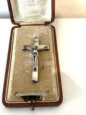 Crucifix argent souvenir de