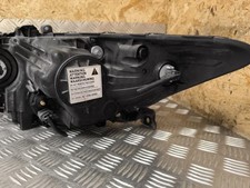 Optique avant principal droit