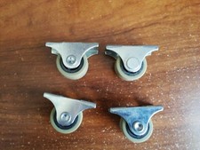 Lot de 4 mini roulettes en