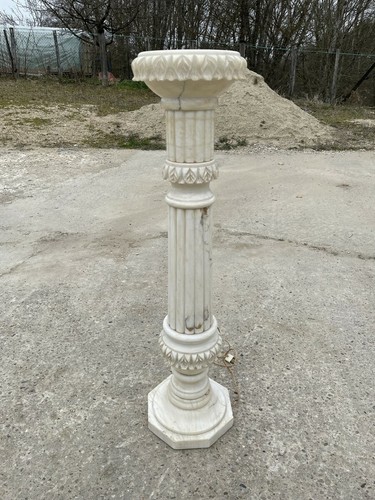 Colonne sellette pierre - sellette,