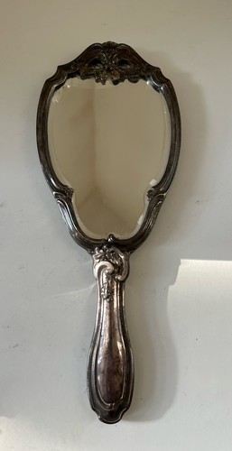 Magnifique face main - magnifique, miroir