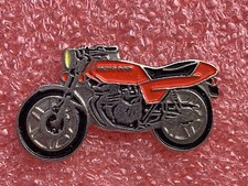 T36 Pins Moto MOTO GUZZI 254 Italie 1977 Motorcycle Motorrad Vintage lapel pin