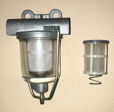 Filtre carburant avec cuve