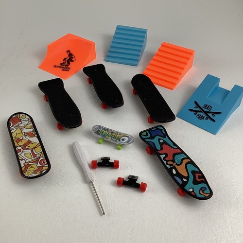 Skate park finger skateboard - skate,