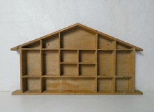 étagère maison à bibelots