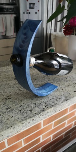 Porte bouteille verseur - porte,