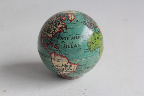 Ancien taille crayon globe - ancien,