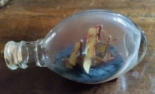 Bateau bouteille trois - bouteille,,