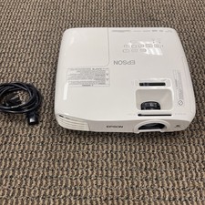 Epson PowerLite Home Cinema 2000 LCD Projector Model H562A