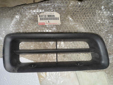 NOS Toyota Land Cruiser FJ80 FZJ80 HDJ80 HZJ80 HZJ81 Lower Grille Radiator RH