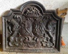 Plaque de cheminée en fonte