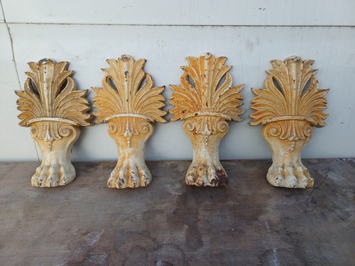 Pieds fonte 1900 de - 4,
