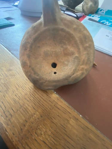 Partie lampe huile romaine - a,