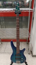 Guitare basse électrique