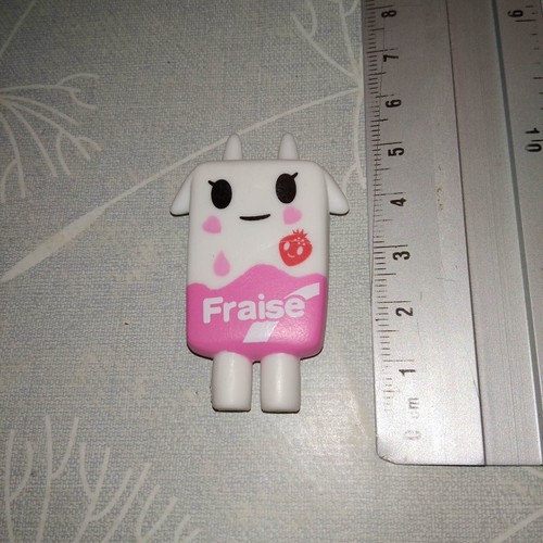 Art toy figurine premium - toy,