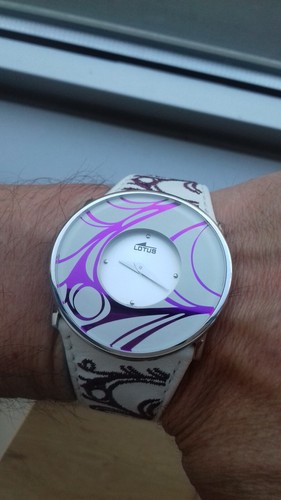 Lotus 15733 montre - lotus,