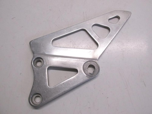 Platine avant gauche suzuki - avant,