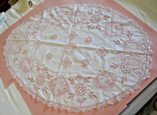 Grand napperon ancien