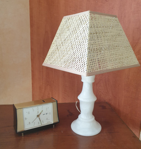 Lampe avec pied - , albâtre