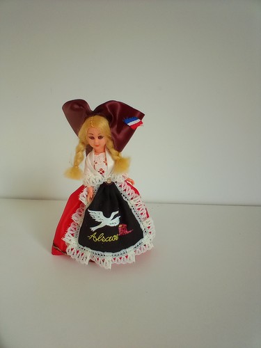 Ancienne poupée souvenir - , en