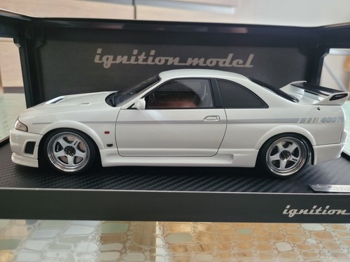 Ignition model nissan - 1/18,