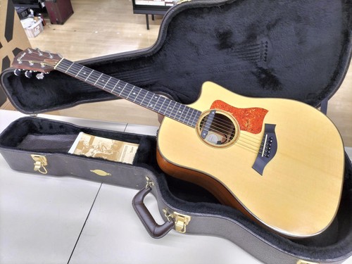 Guitare électrique acoustique