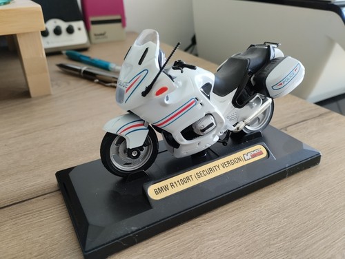 Moto miniature police - 1.18, bmw