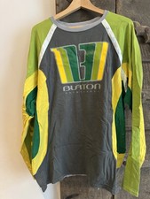 Burton snowboard tee shirt vintage M