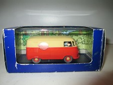 VOLKSWAGEN VW COMBI TINTIN
