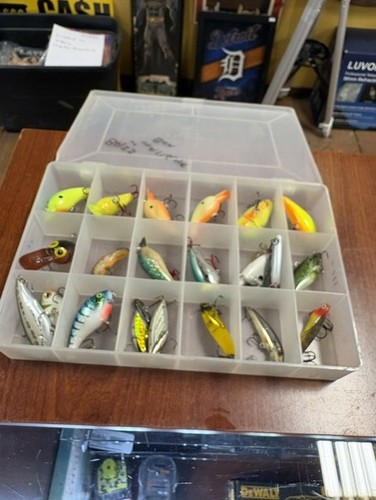 Multiple finishing lures 21 - finishing,