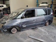 Siege arriere gauche RENAULT