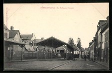Old postcard Formerie, La Halle aux Poissons 