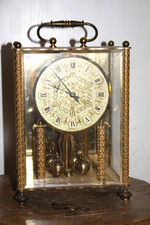 Pendule  400  Jours - KOMA  Verre biseauté gravé Et Laiton horloge