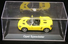 Opel Speedster Vauxhall VX220 Yellow 1:43 Diecast Schuco