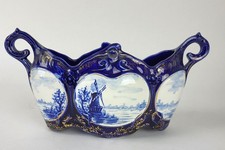 Jardinière En Barbotine