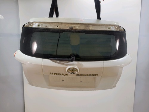 Hayon toyota urban cruiser - toyota,