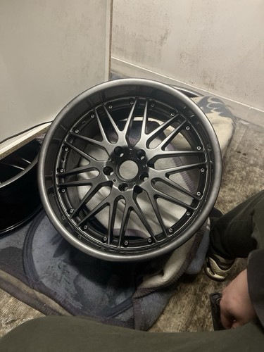 Lot jantes alu - 4,