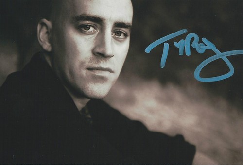 Tyrone wells signed autograph - tyrone,