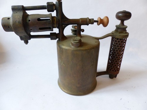 Lampe souder ancienne - lampe, a