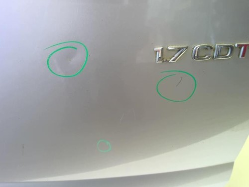 Malle hayon arriere opel - malle/hayon,