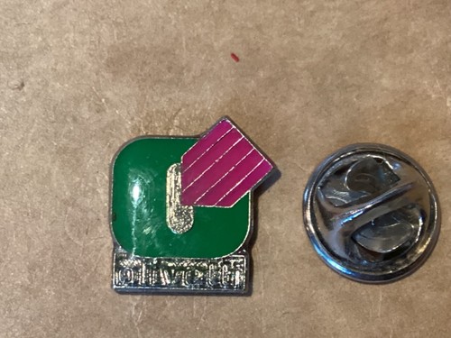 Pins olivetti logo fabricant - olivetti,