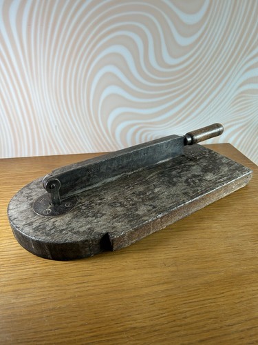 Ancien coupe pain planche - coupe, À