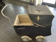 antique landeau - old pram from the 1930s France